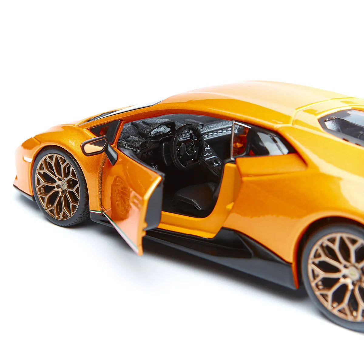Lamborghini Huracán Performante 1:24