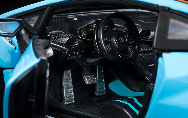 Lamborghini Huracán STO (Escala 1:18)