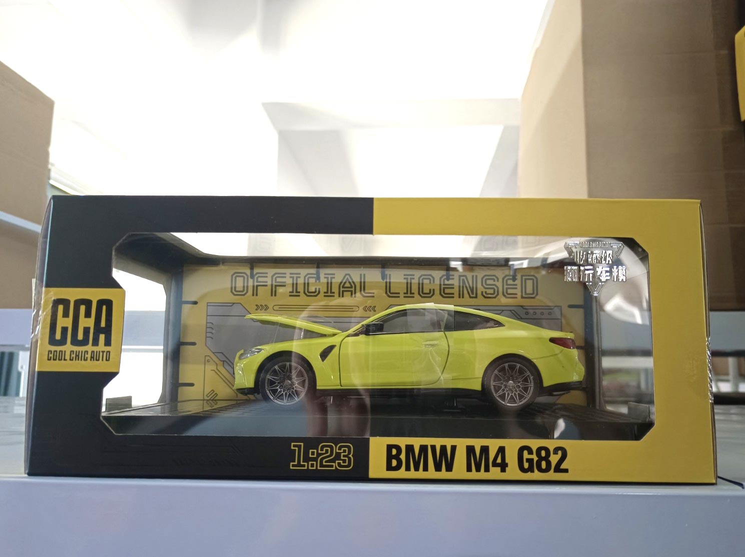 BMW M4 G82 em Escala 1:24