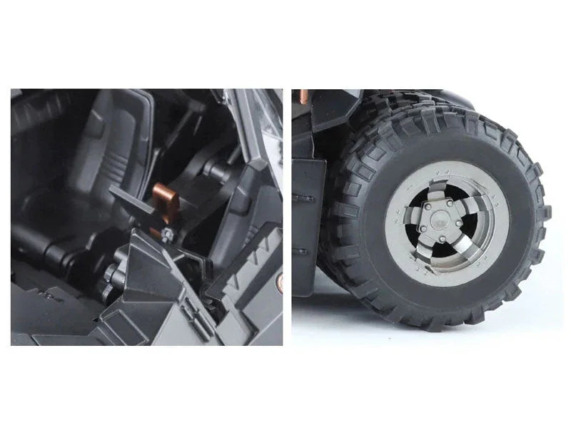 Batmóvel Tumbler Batman 1:18 Metal Colecionável Luzes LED Efeito Fumaça