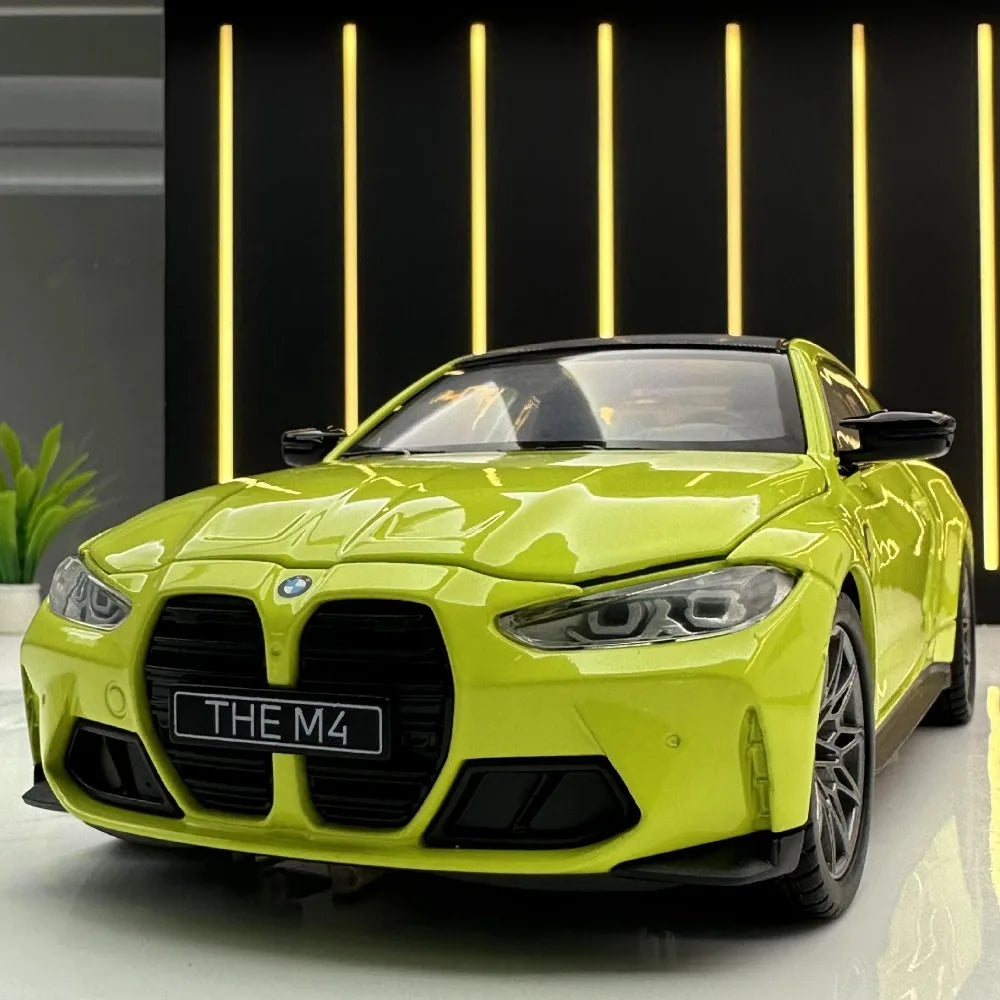 BMW M4 G82 em Escala 1:24