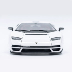 Lamborghini Countach LPI 800-4 2021 (Escala 1:18)