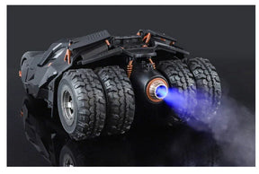 Batmóvel Tumbler Batman 1:18 Metal Colecionável Luzes LED Efeito Fumaça