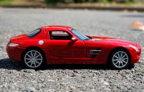 Mercedes SLS AMG em Escala 1:24