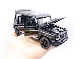Mercedes-Benz Brabus G700 em Escala 1:32
