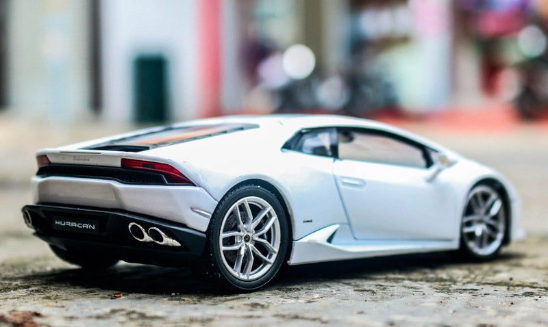 Lamborghini Huracán LP610-4 em Escala 1:24