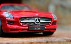 Mercedes SLS AMG em Escala 1:24