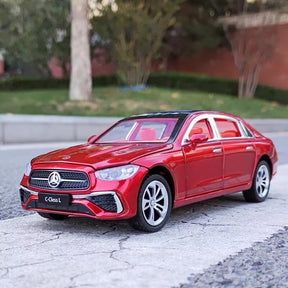 Mercedes-Benz C260L em Escala 1:24