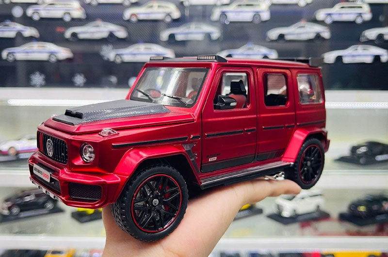 Mercedes Brabus G800 em Escala 1:24