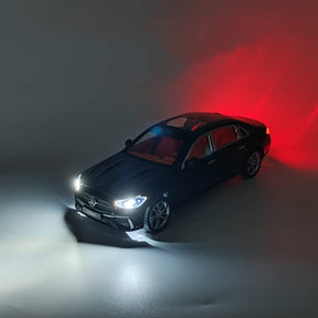Mercedes-Benz C260L em Escala 1:24