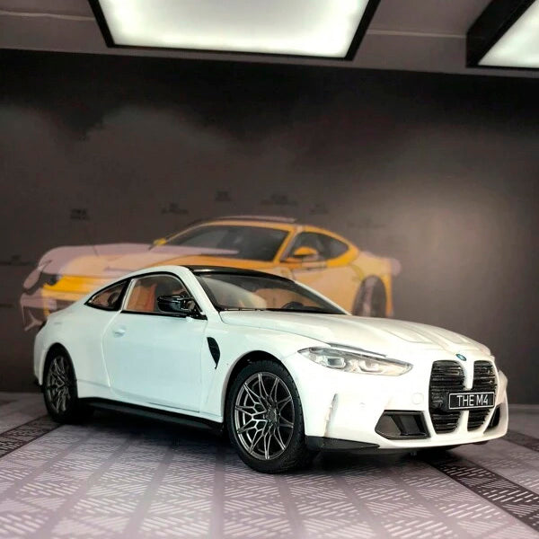 BMW M4 G82 em Escala 1:24